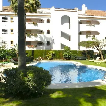 Apartamento Duplex Guadalmina Baja *