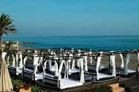 Lägenhet Apartamento Duplex Guadalmina Baja *